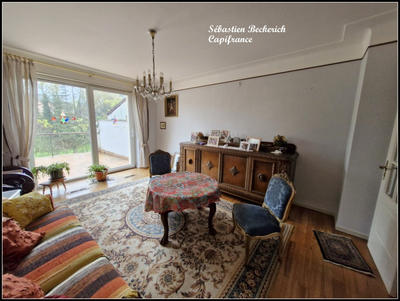 Maison de village - 286 m² - 9 pièces