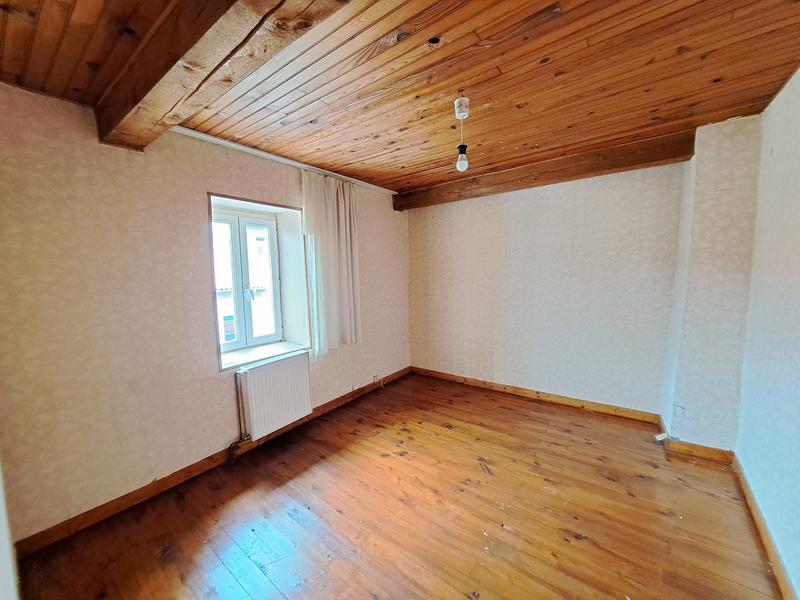 Maison - 145 m² - 7 pièces