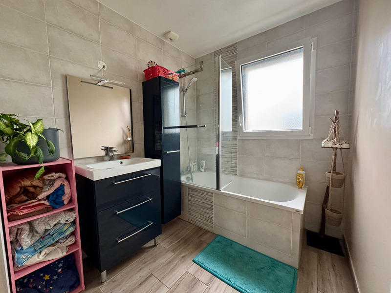 Maison - 146 m² - 7 pièces