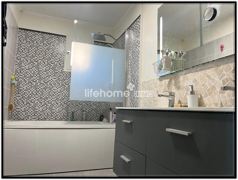 Villa - 130 m² - 4 pièces