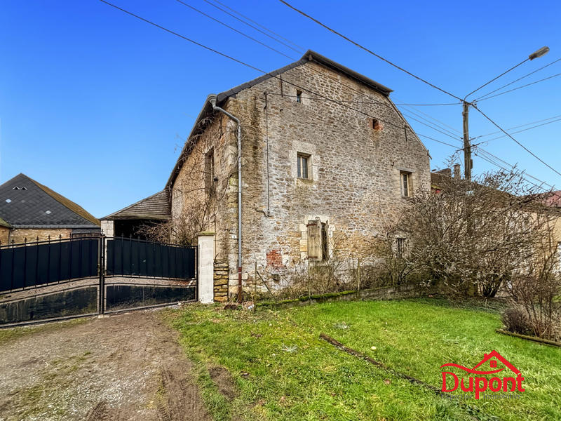 Ferme - 350 m² - 1 pièce