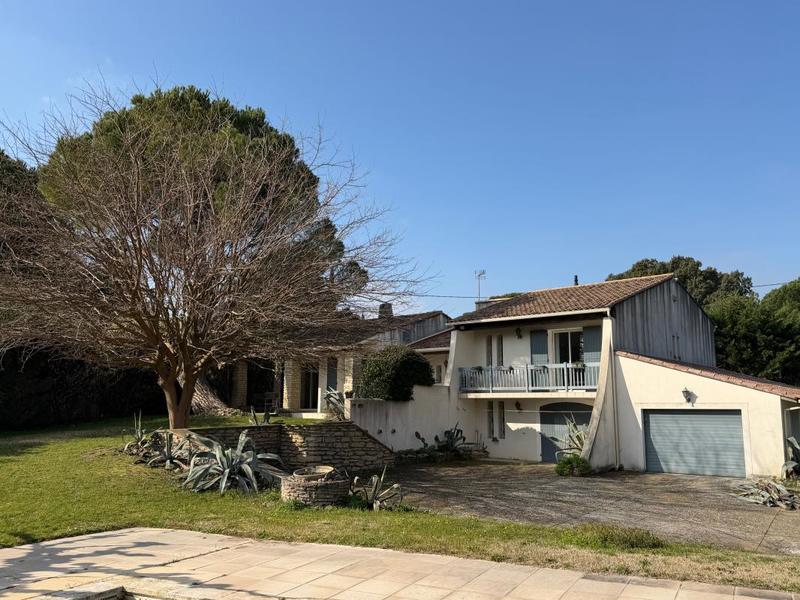 Maison - 162 m² - 6 pièces