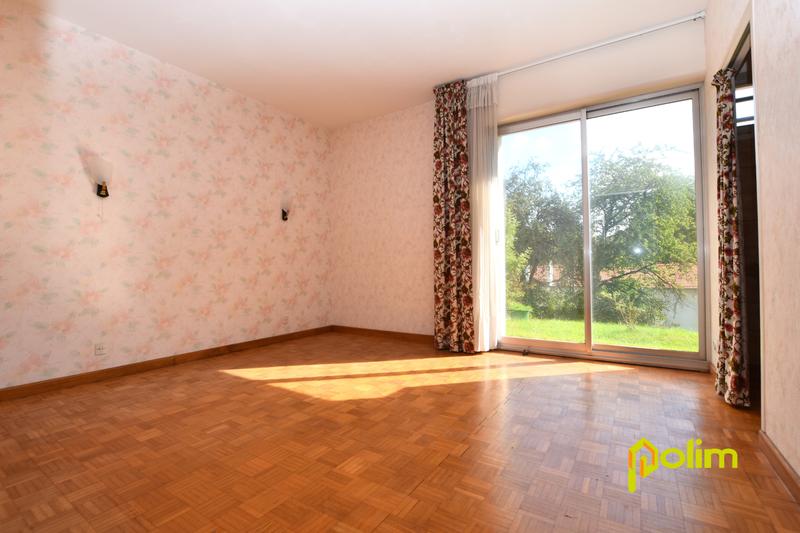 Maison - 257 m² - 7 pièces