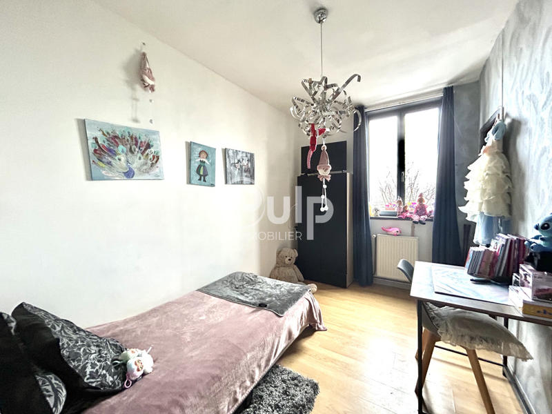 Maison - 160 m² - 8 pièces