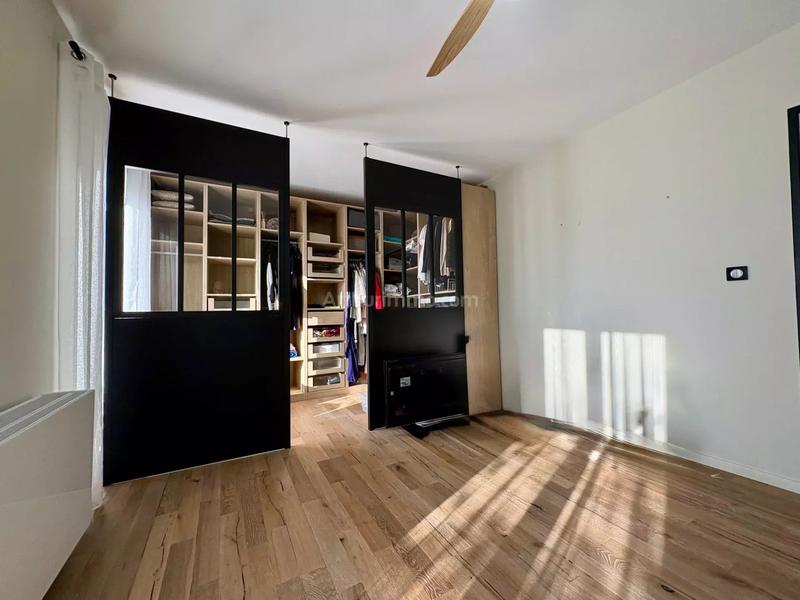 Maison - 143 m² - 5 pièces