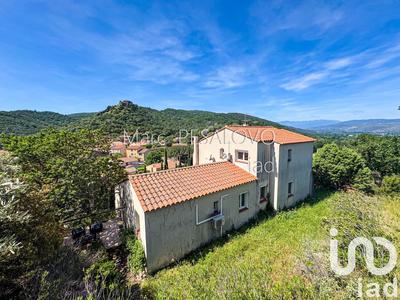 Maison - 187 m² - 9 pièces