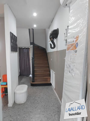 Maison - 76 m² - 4 pièces