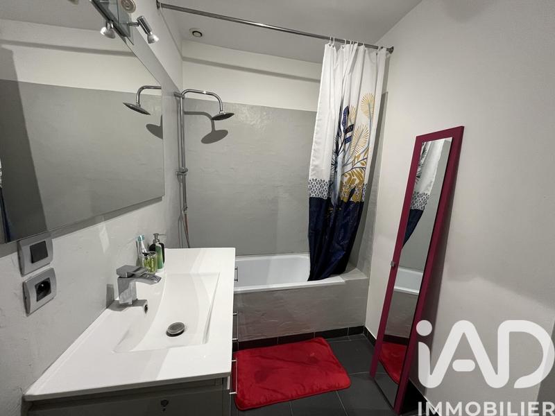 Maison - 106 m² - 5 pièces