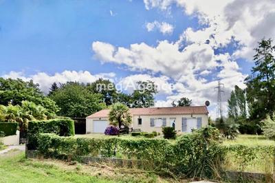 Maison de village - 103 m² - 6 pièces