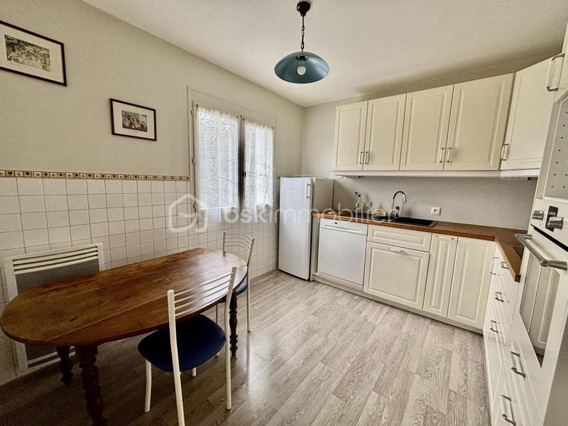 Appartement - 90 m² - 5 pièces