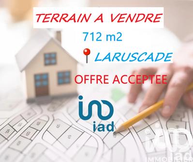 Terrain - 712 m²