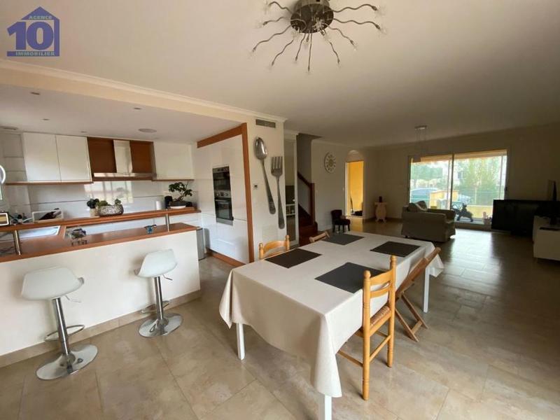 Villa - 110 m² - 4 pièces