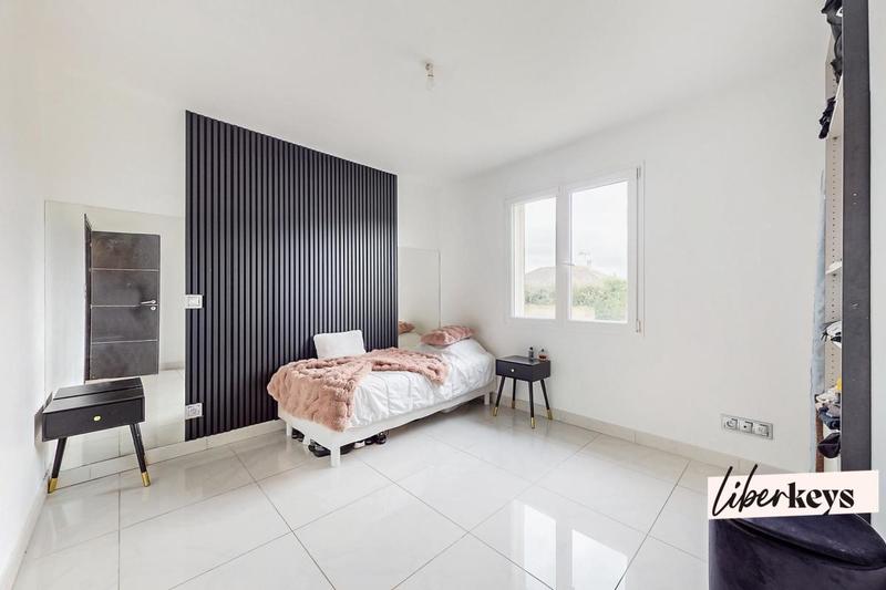 Maison - 165 m² - 7 pièces