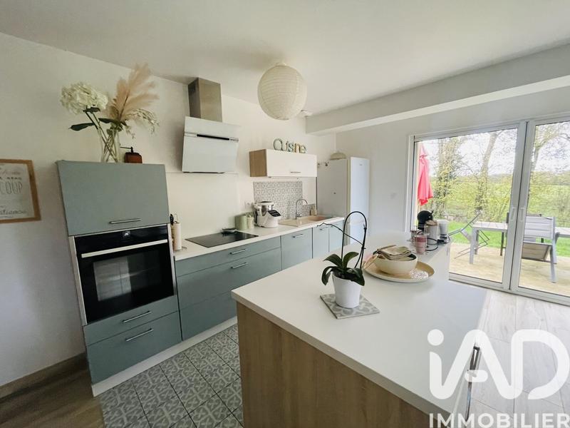 Maison - 90 m² - 4 pièces