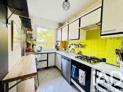 Appartement - 95 m² - 4 pièces