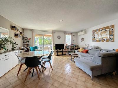 Maison jumelée - 63 m² - 3 pièces