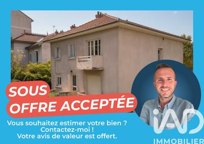 Maison - 99 m² - 5 pièces