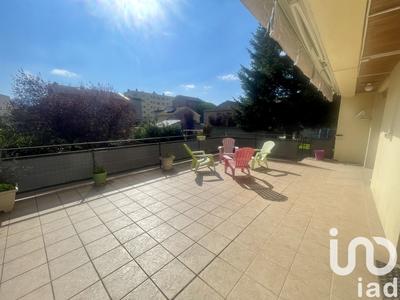 Maison - 187 m² - 6 pièces