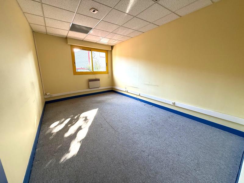 Local commercial - 560 m²