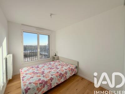 Appartement - 96 m² - 5 pièces