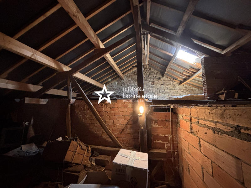 Maison - 94 m² - 5 pièces