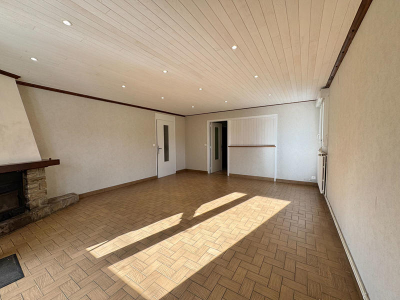 Maison - 119 m² - 7 pièces