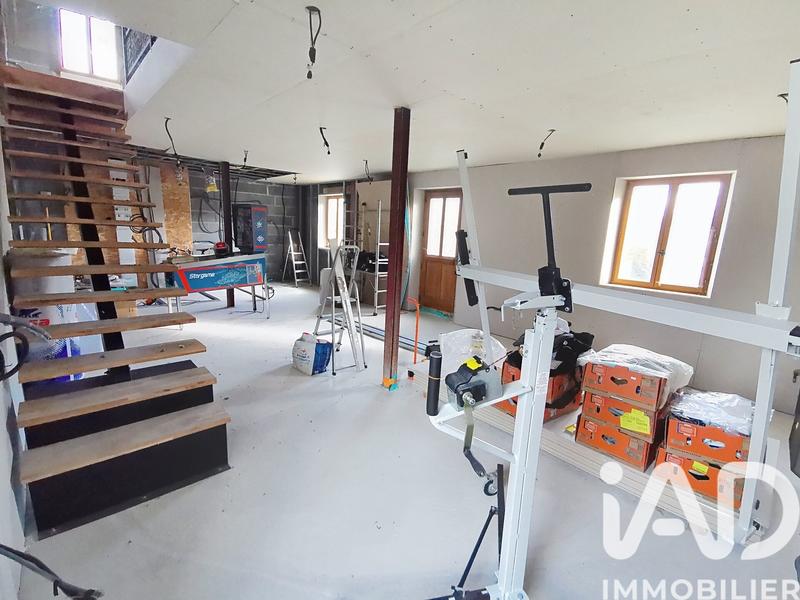 Maison - 320 m² - 7 pièces