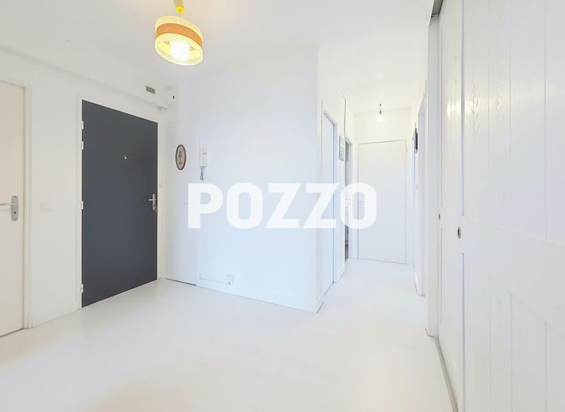 Appartement - 73 m² - 4 pièces