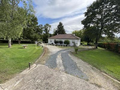 Maison - 106 m² - 5 pièces