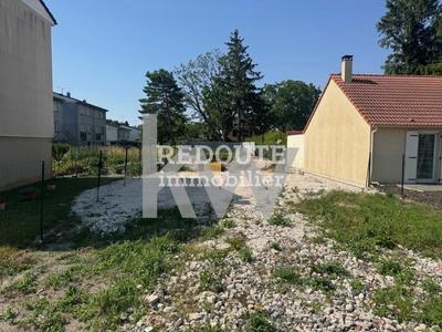 Terrain constructible - 603 m²
