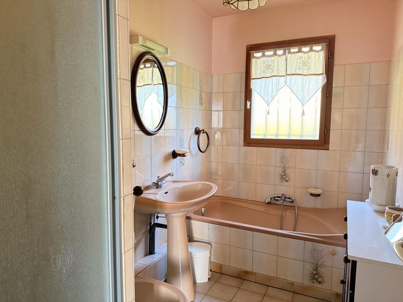 Maison - 94 m² - 4 pièces