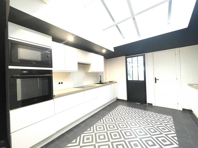 Maison - 92 m² - 3 pièces