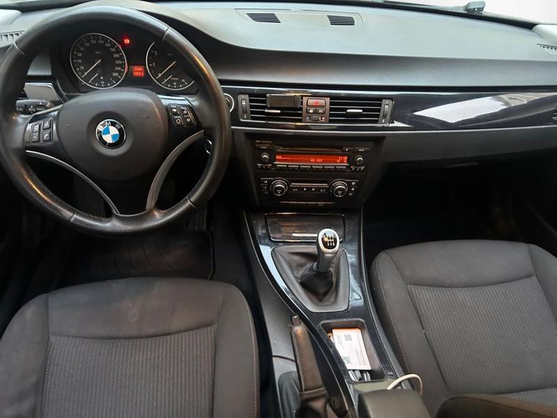 Bmw Série 3 320i 170 Ch Confort