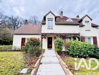 Maison - 200 m² - 7 pièces