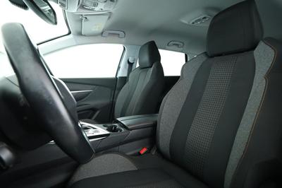 Peugeot 5008 1.5 Blue-HDi Active Business Eat8 130 ch