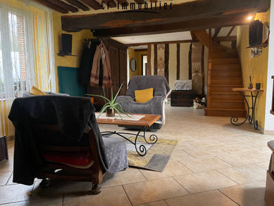 Maison - 177 m² - 7 pièces