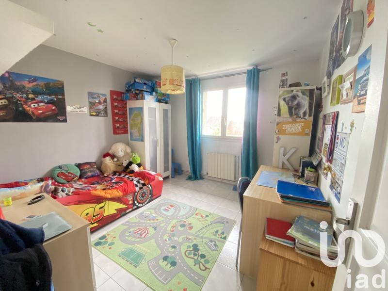 Maison - 210 m² - 9 pièces