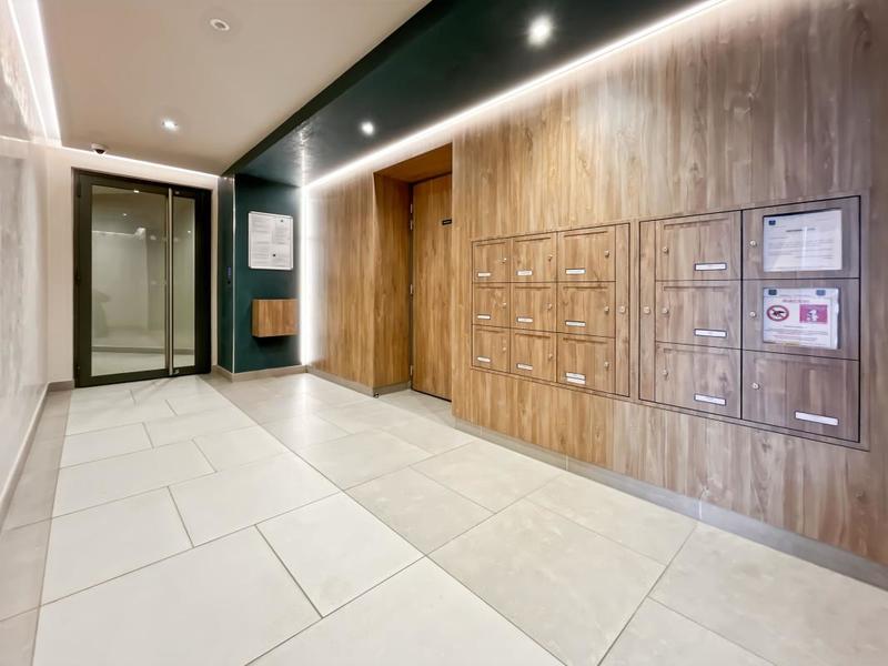 Appartement - 91 m² - 4 pièces