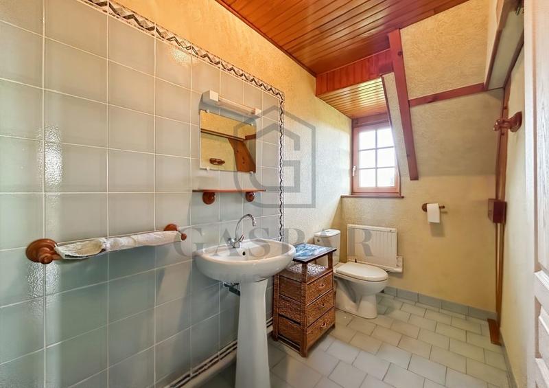 Maison - 453 m² - 17 pièces