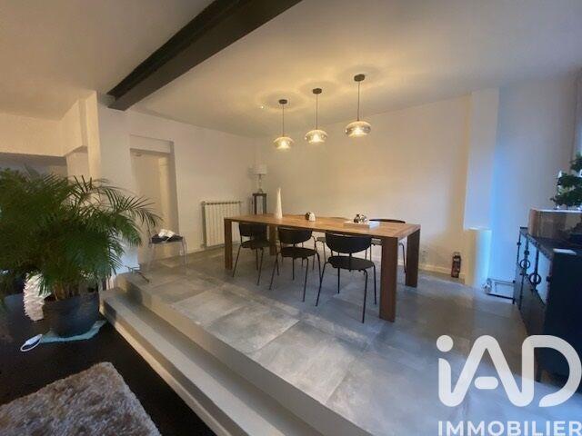 Maison - 192 m² - 7 pièces