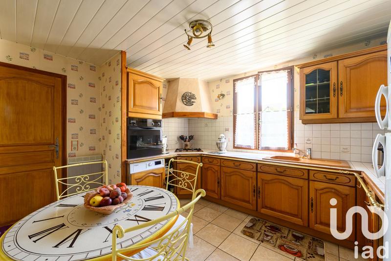 Maison - 95 m² - 5 pièces