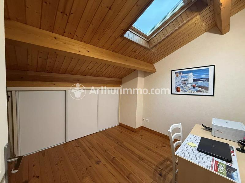 Maison - 183 m² - 8 pièces