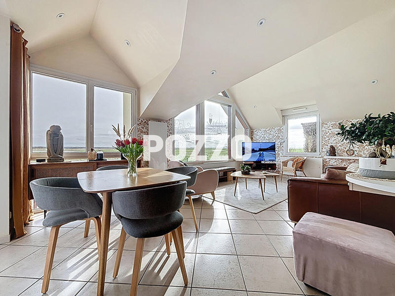 Maison - 143 m² - 8 pièces