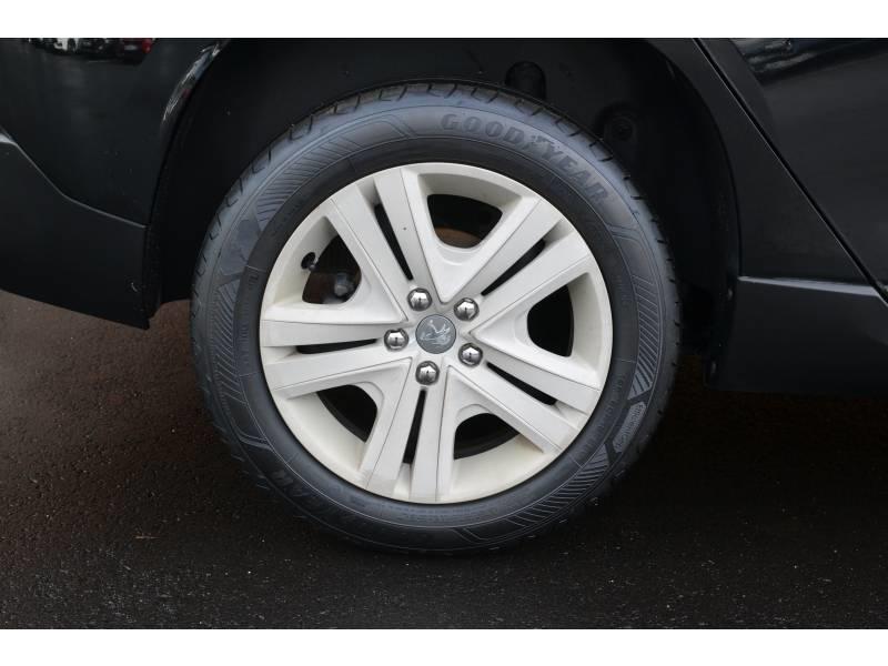 Peugeot 2008 PureTech 82ch Bvm5 Style