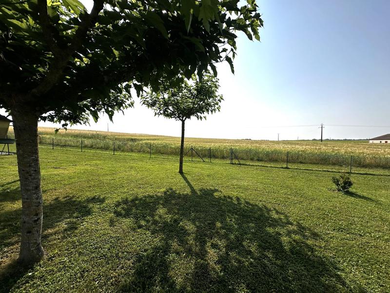 Maison traditionnelle - 108 m² - 5 pièces