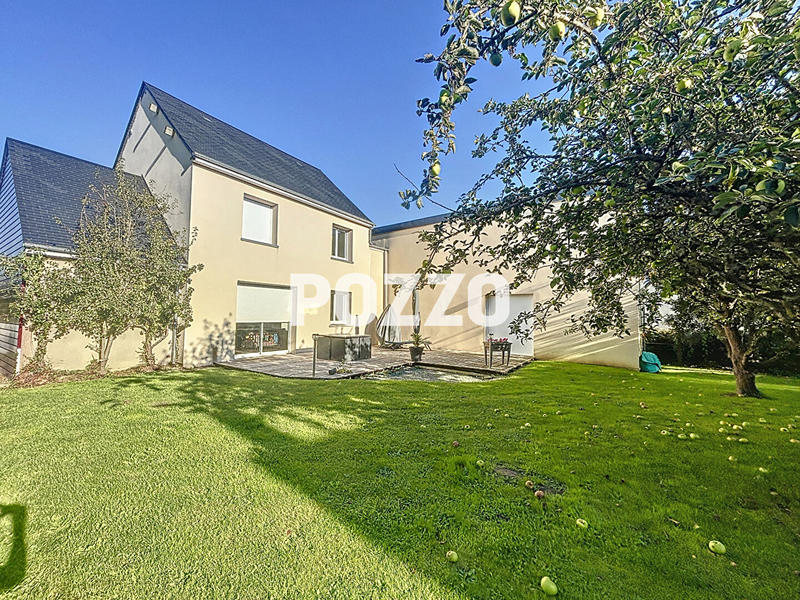 Maison - 142 m² - 5 pièces