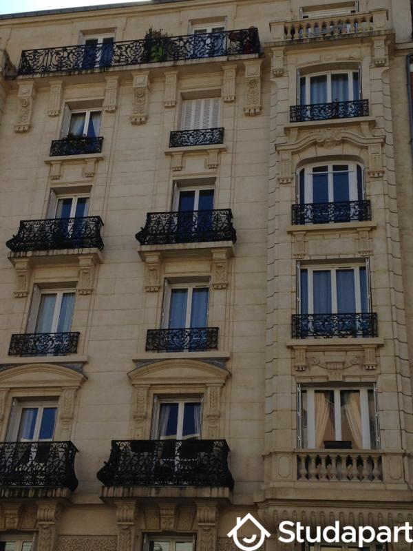 Chambre - 13 m² - 1 pièce