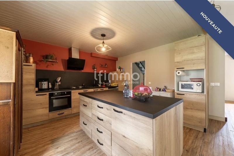 Maison - 120 m² - 7 pièces