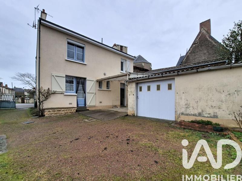 Maison - 107 m² - 6 pièces