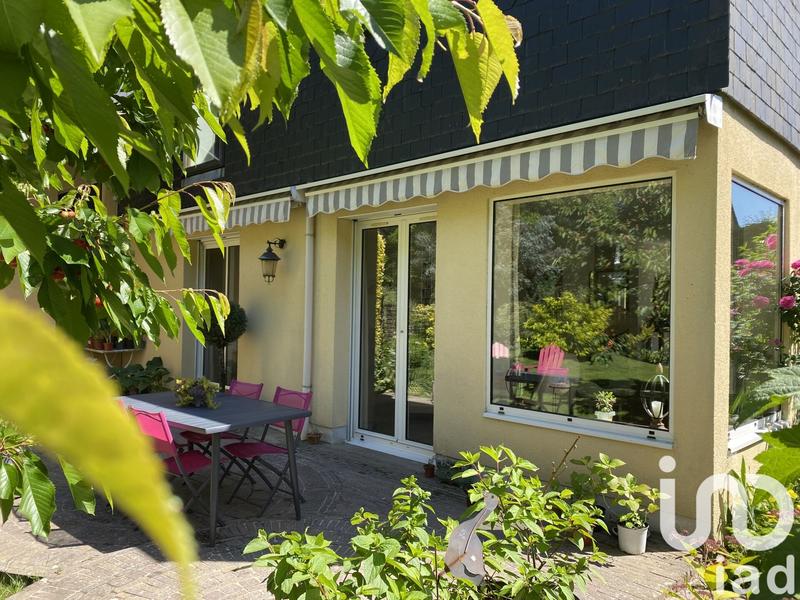 Maison de maîtres - 174 m² - 8 pièces